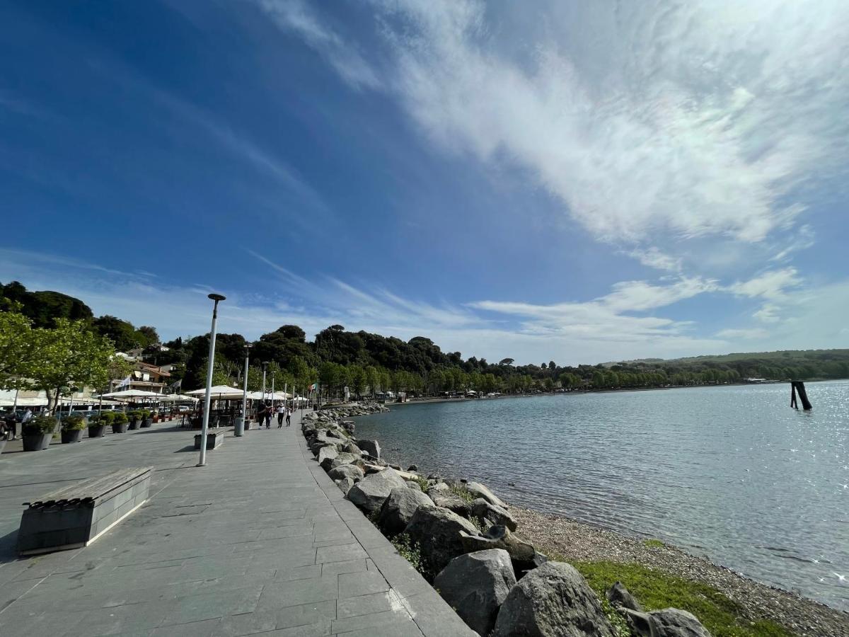 Luminoso Appartamento Sul Lago - Lake Court Anguillara Sabazia Exteriör bild